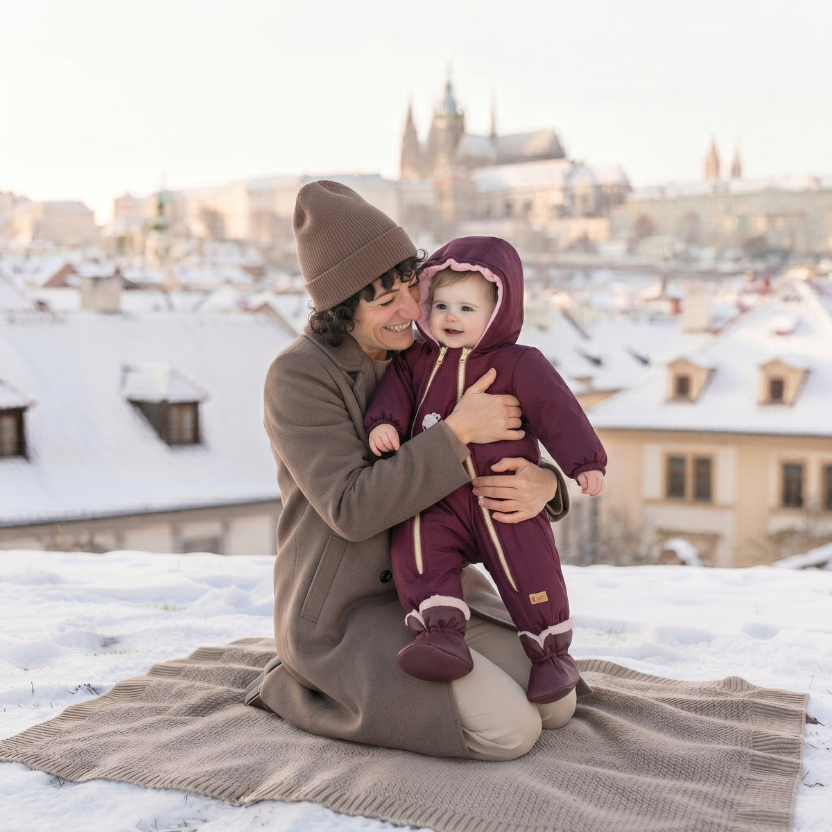 Monkey Mum® Otroški zimski softshell kombinezon s plišem - Vinsko rdeča Rdeča kapica - vel. 62/68, 74/80