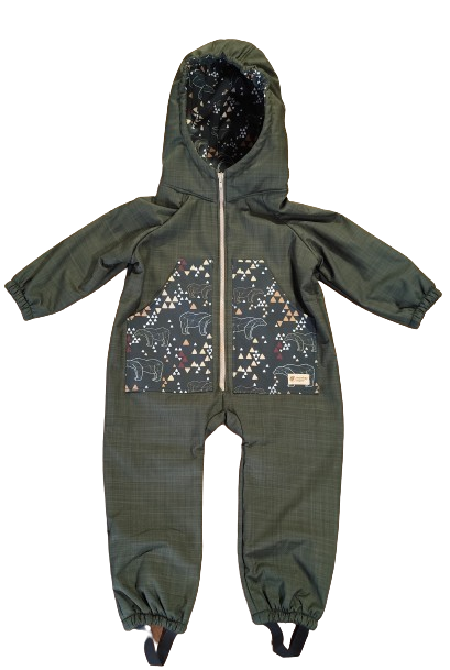 Monkey Mum® Otroški zimski softshell kombinezon s flisom - Khaki lovec z medvedom - vel. 98/104, 110/116