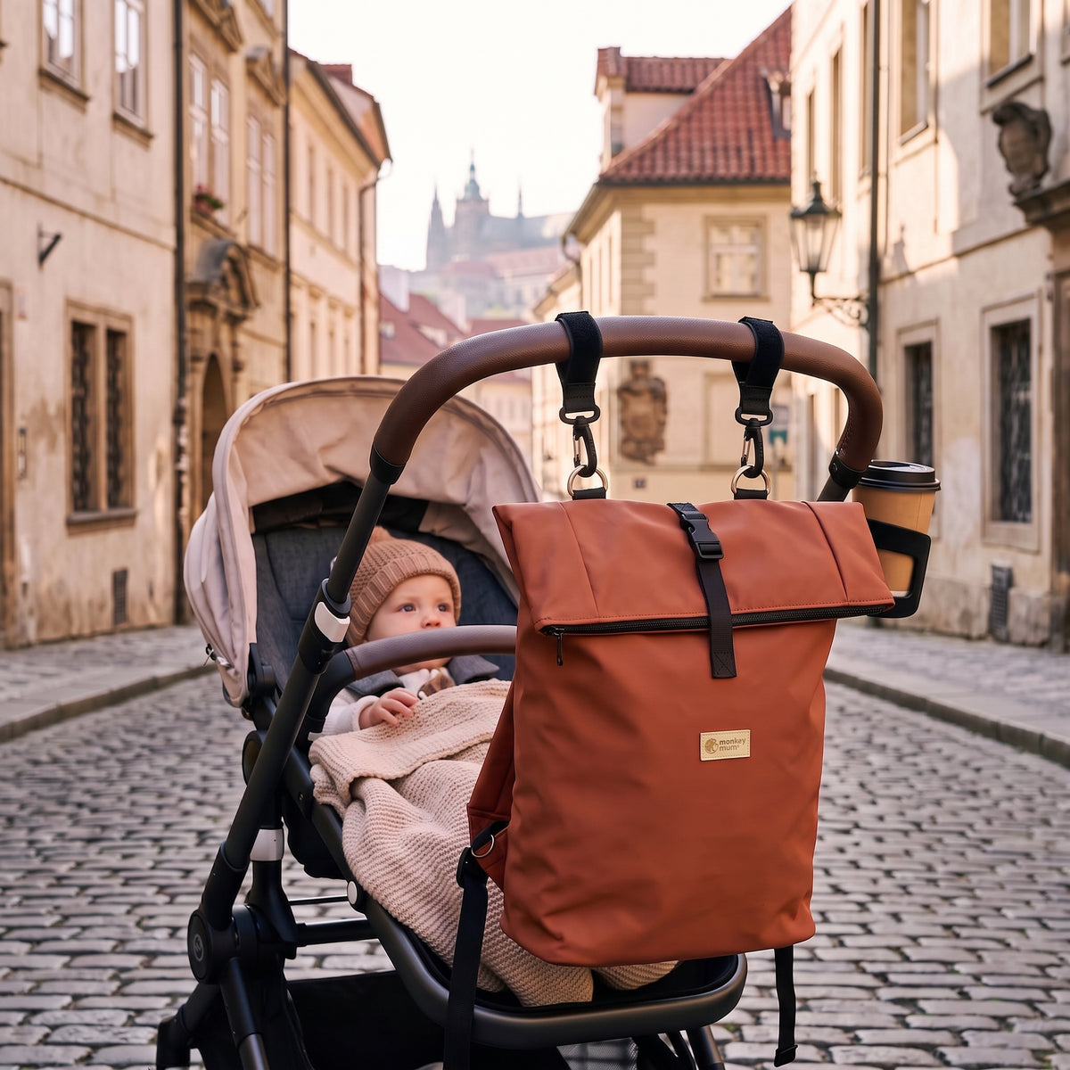 Monkey Mum® Softshellový batoh na kočík – Jesenné lístie
