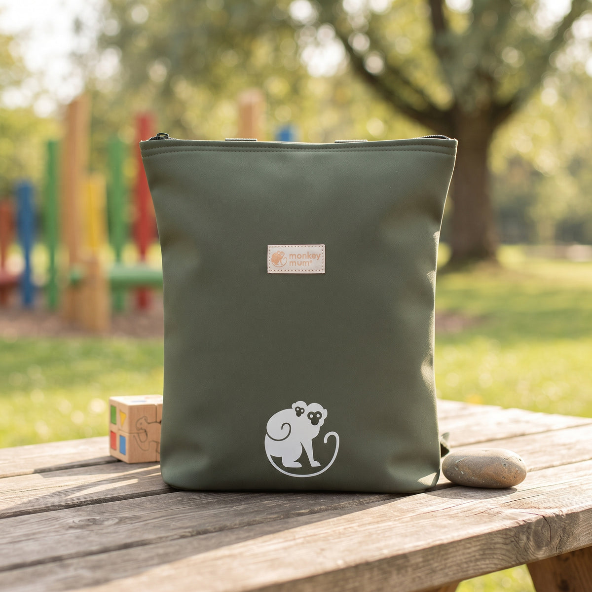 Otroški softshell nahrbtnik Monkey Mum®  - Temno zelen