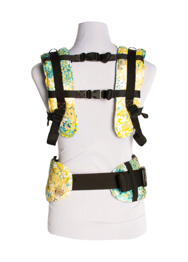 Monkey Mum® Ergonomska rastoča nosilka Carrie - Cvetlični travnik